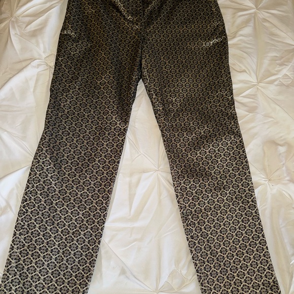 Ann Taylor Black and Gold Jacquard Pants Size 8 - Picture 5 of 11